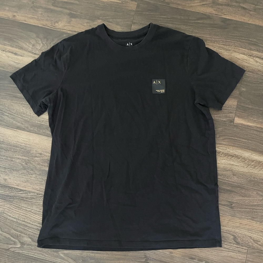 Armani Exchange Men’s XL T shirt